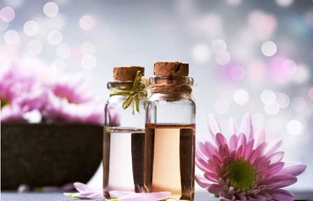 wellhealthorganic.com:diet-for-excellent-skin-care-oil-is-an-essential-ingredient